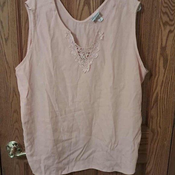 WOMENS TOP SIZE 3X - Picture 1 of 9